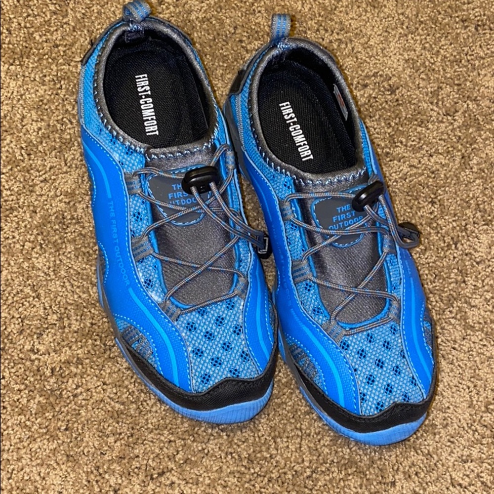 First Comfort tennis shoes 36 eu